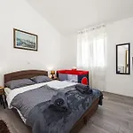 Villa Jakov Baderna
