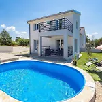 Jakov