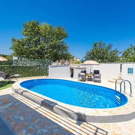 Villa Jakov